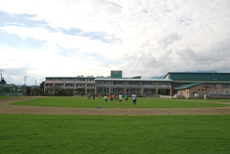 双葉東小学校