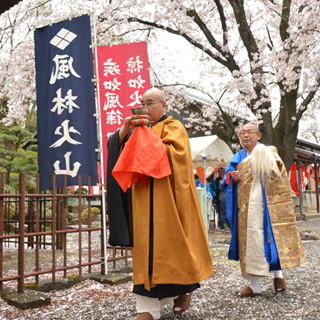 光照寺薬師堂祭典